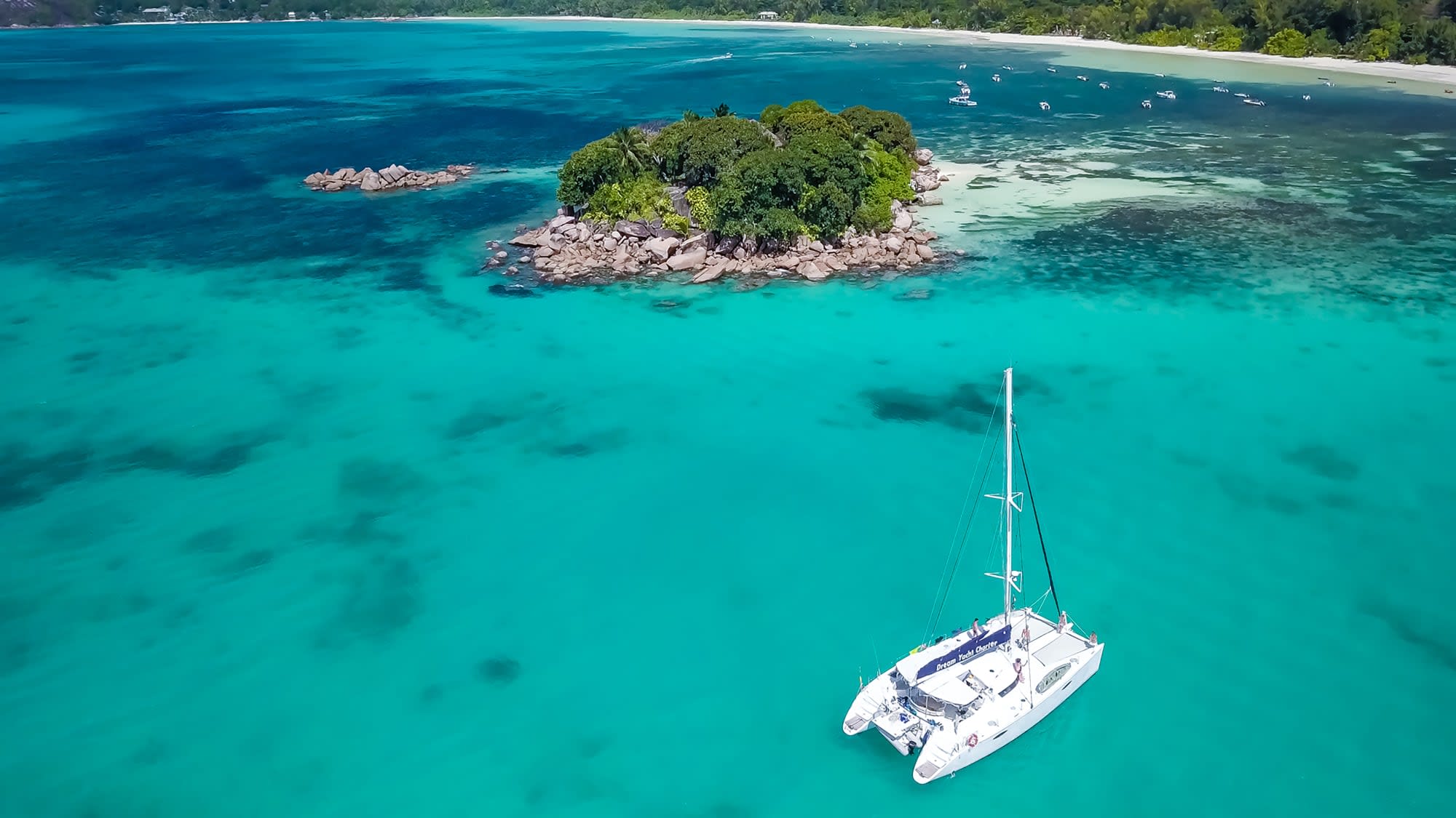 Praslin Dream Premium ab Mahé: Seychellen Katamaran Eleuthera 60