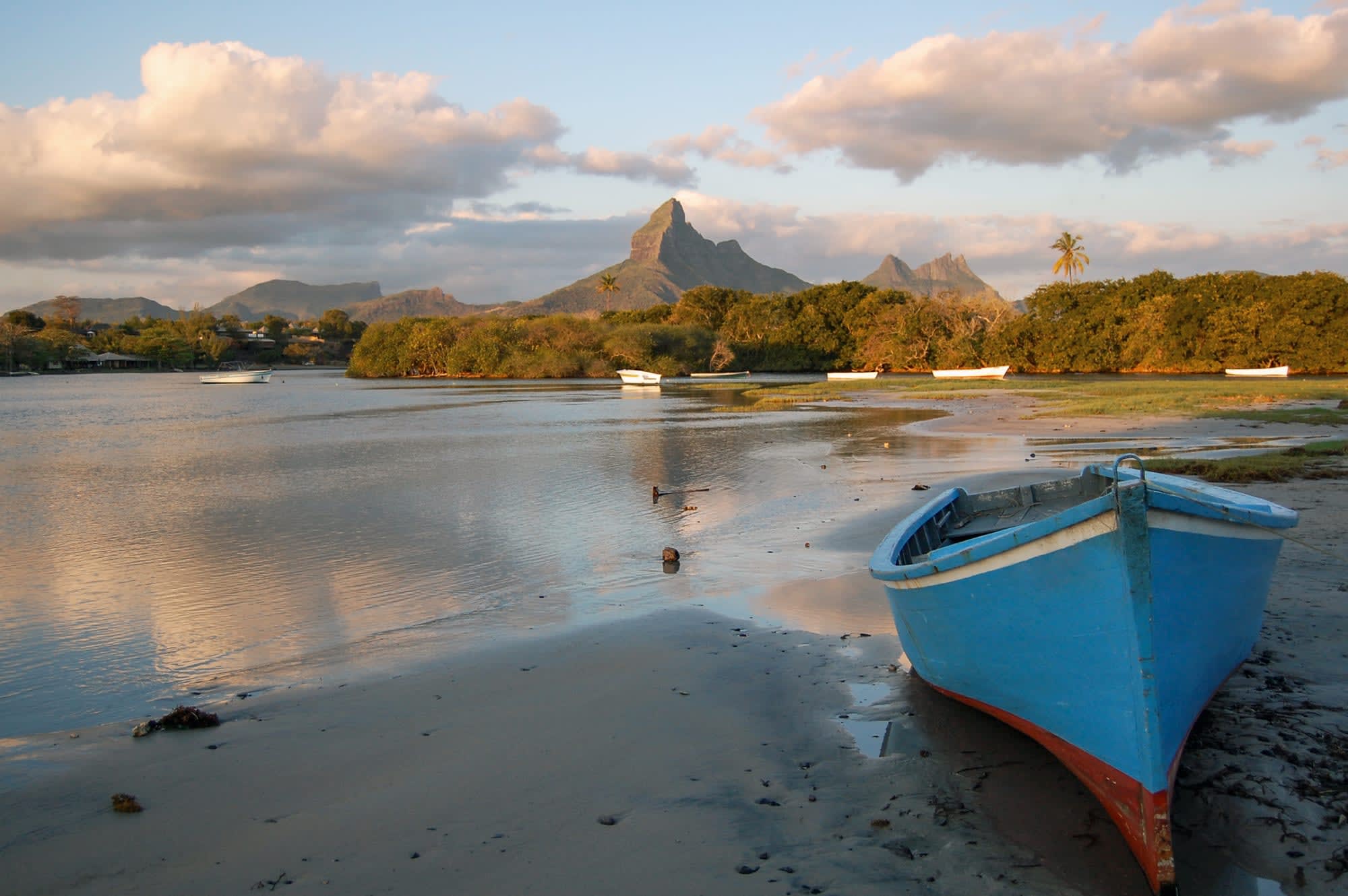 Vanilla Islands - La Réunion, Mauritius & Seychellen ab Küstenregion: Mauritius Tamarin Beach