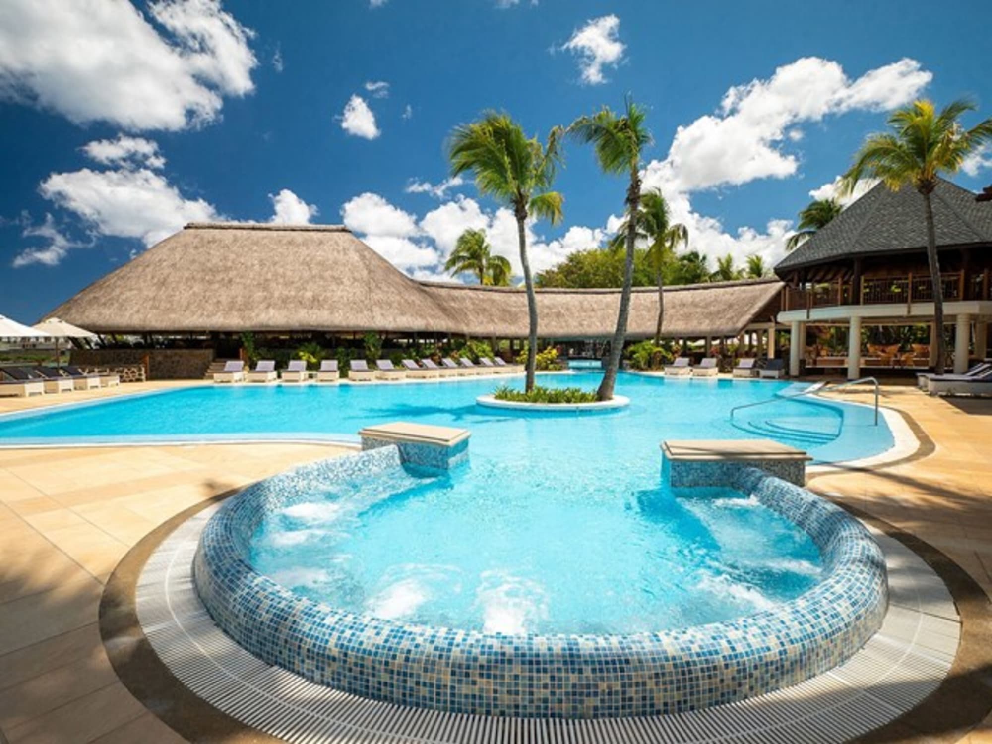 Maritim Resort & Spa Mauritius in Nord | Nordwesten: Jacuzzi in Main Pool