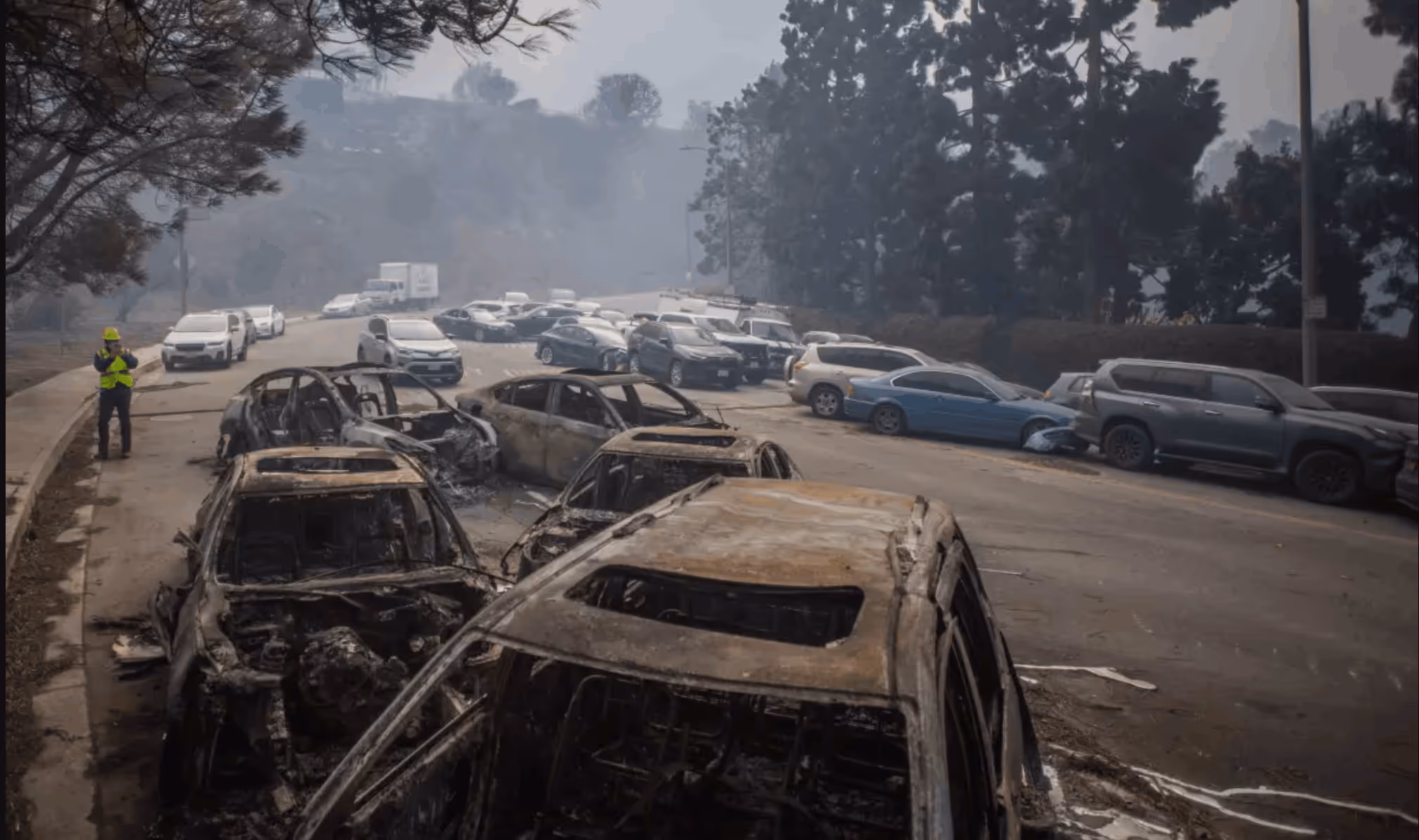 LA Times Op-Ed: No one should need the Watch Duty app. As fires near, officials should communicate better
