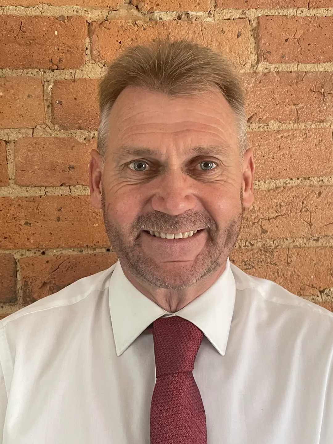 Chris Petrie, DIP PFS