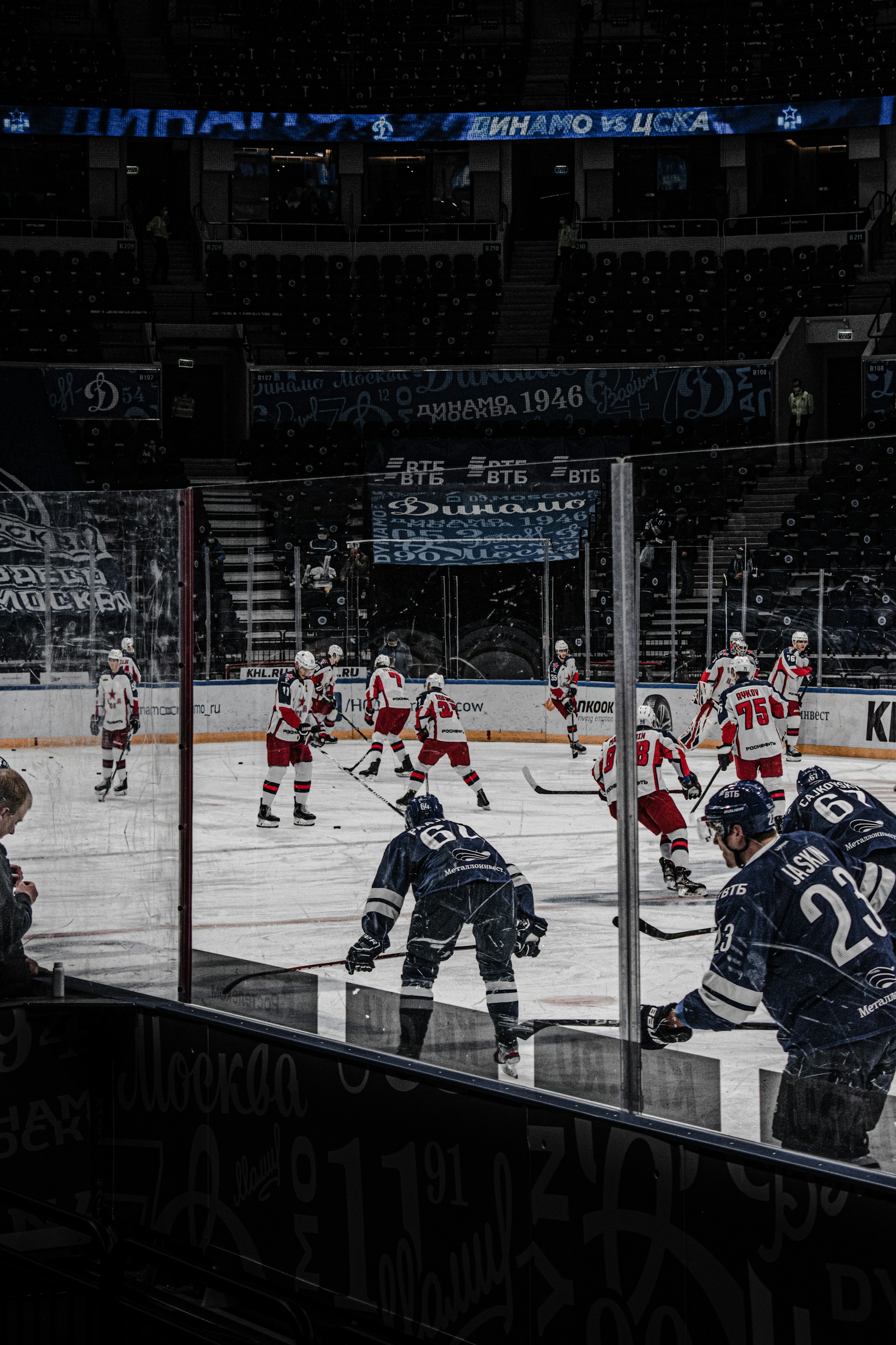 [interface] image of a dashboard interface (for a productivity tools business)