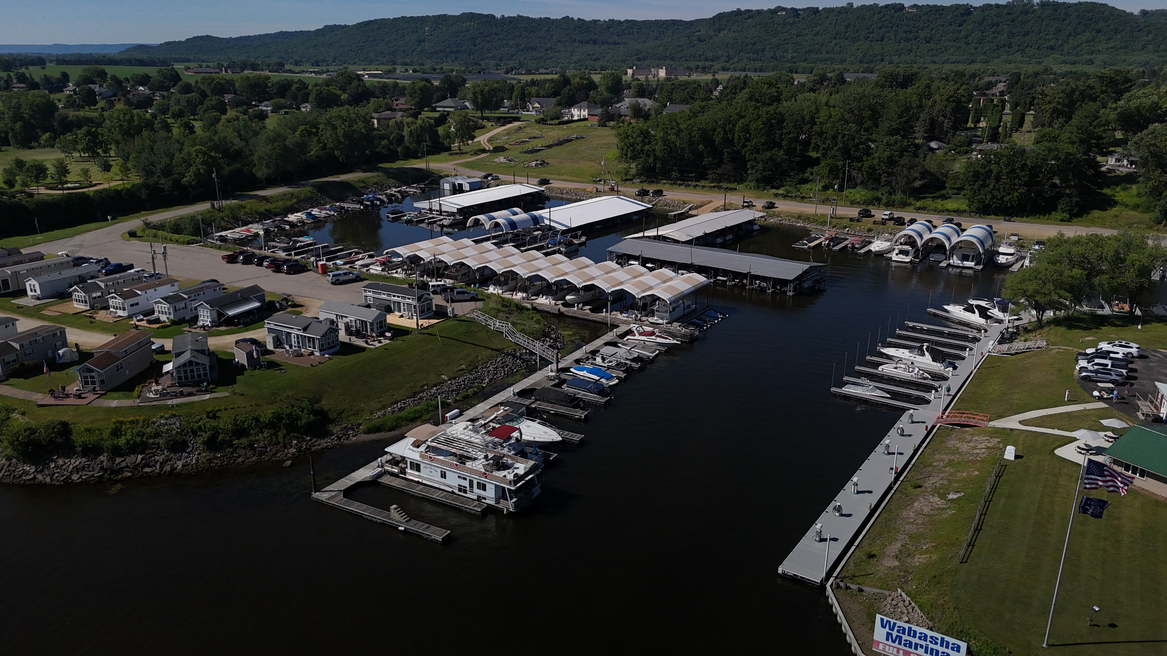 Seasonal boat slips at Wabasha Marina and Boatyard