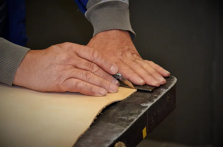 What Really Defines Luxury Leather Manufacturing: The Insider’s Guide