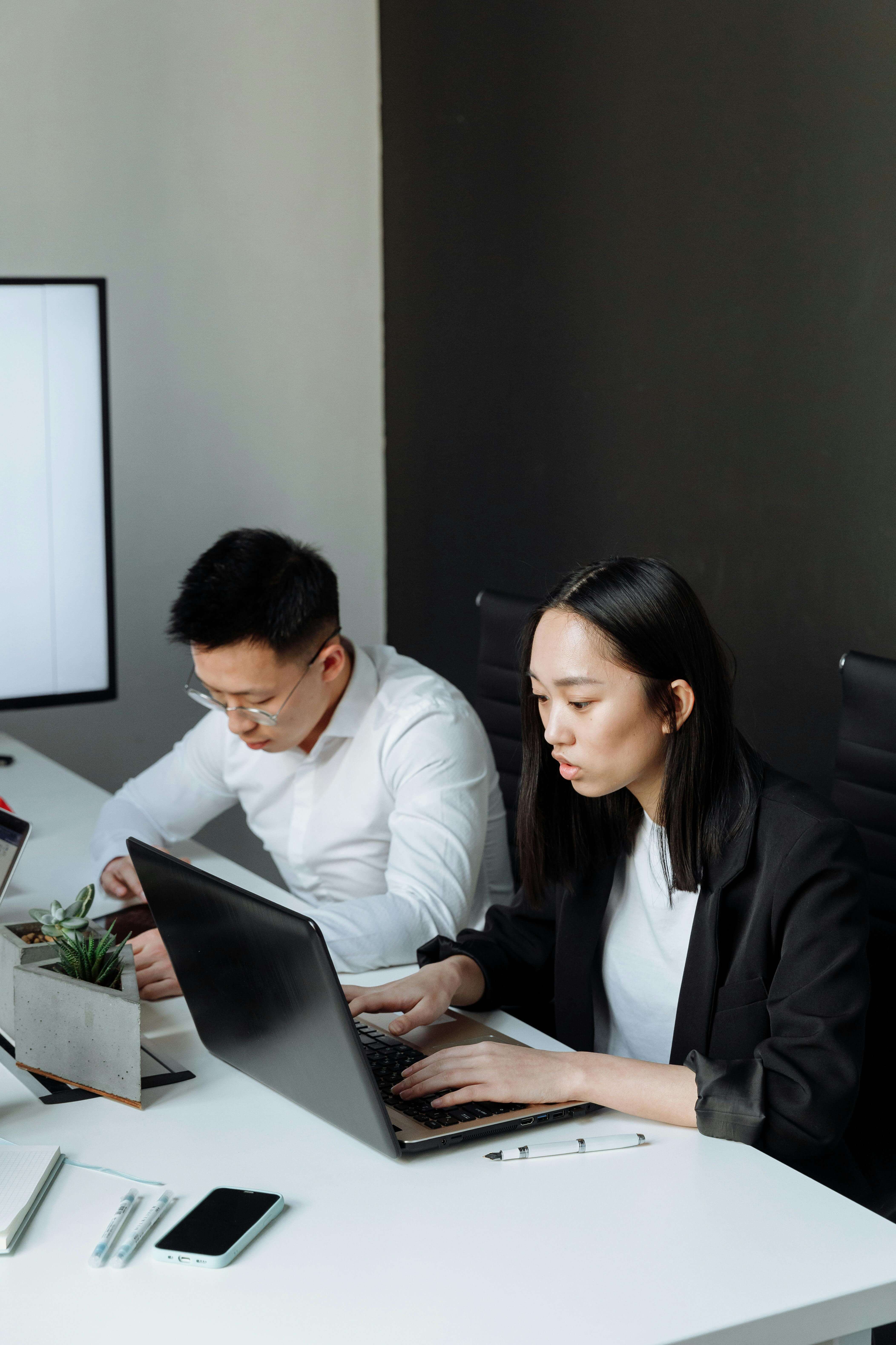 image of content management strategy session