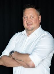 Grzegorz Nowicki, Head of Administration and Logistics at Beyond Motors International