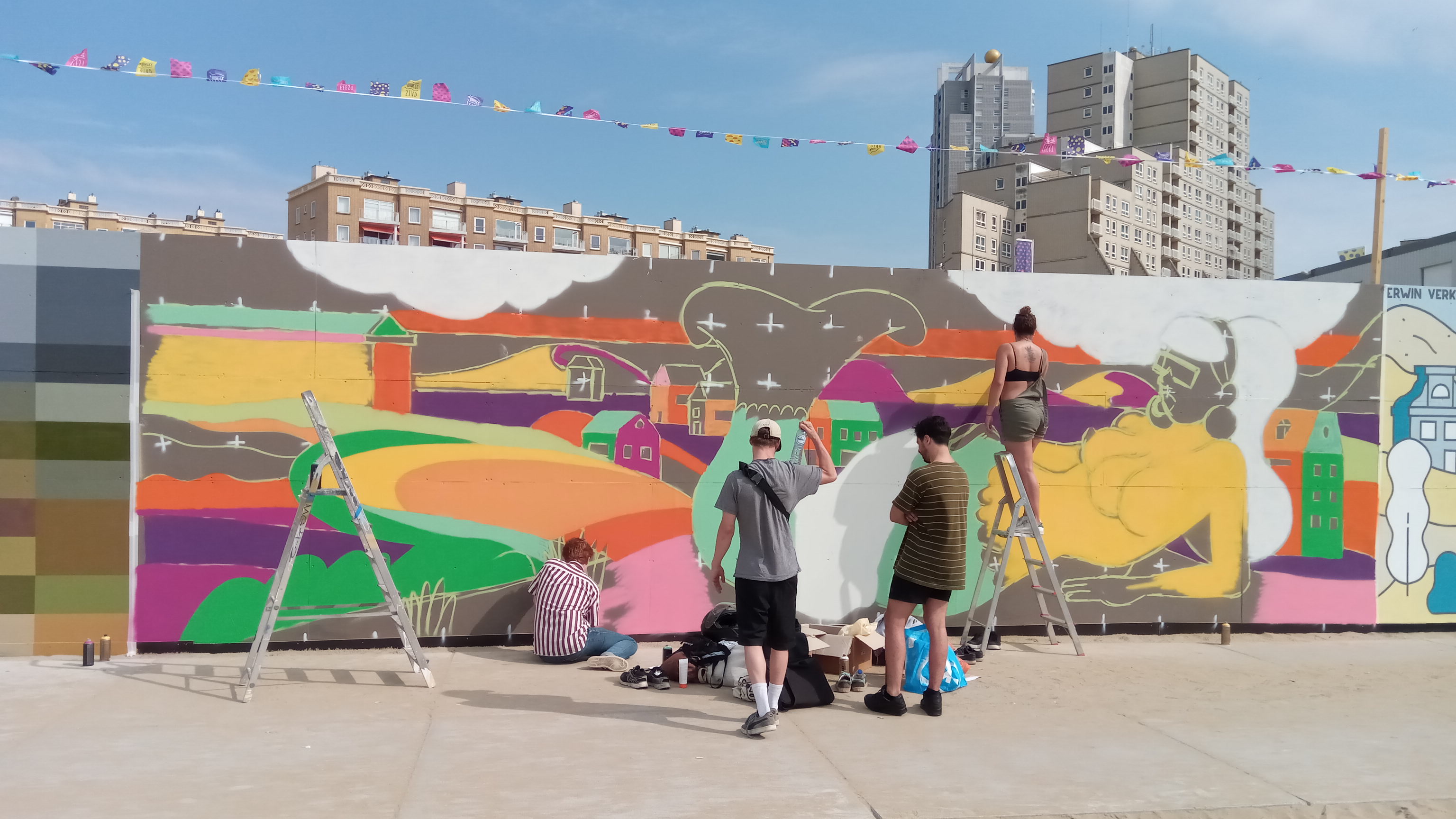 foto van een graffiti project in Scheveningen met support van Dynamic Arts