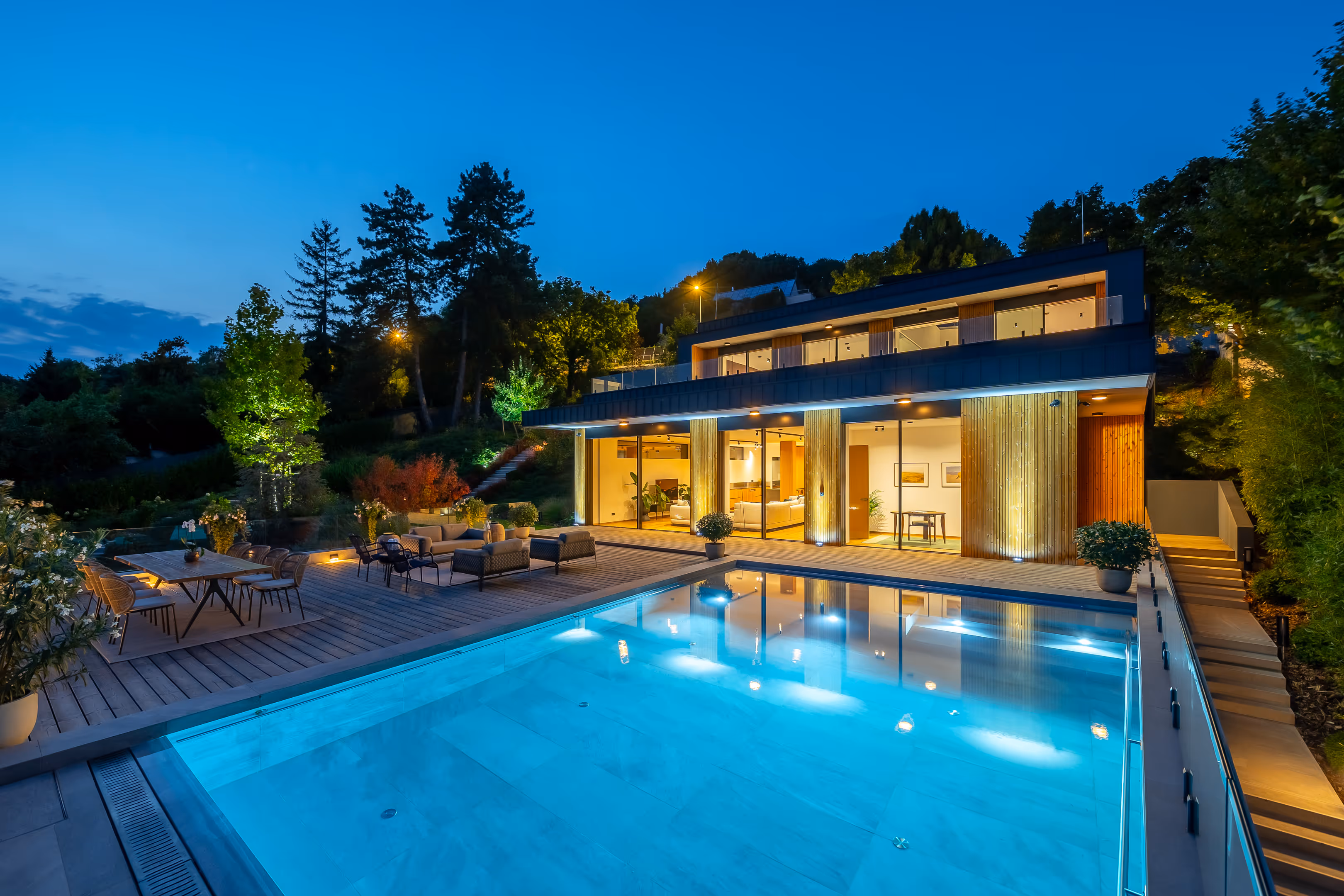 Budapest 12. kerület - Modern - Új Luxus Villa