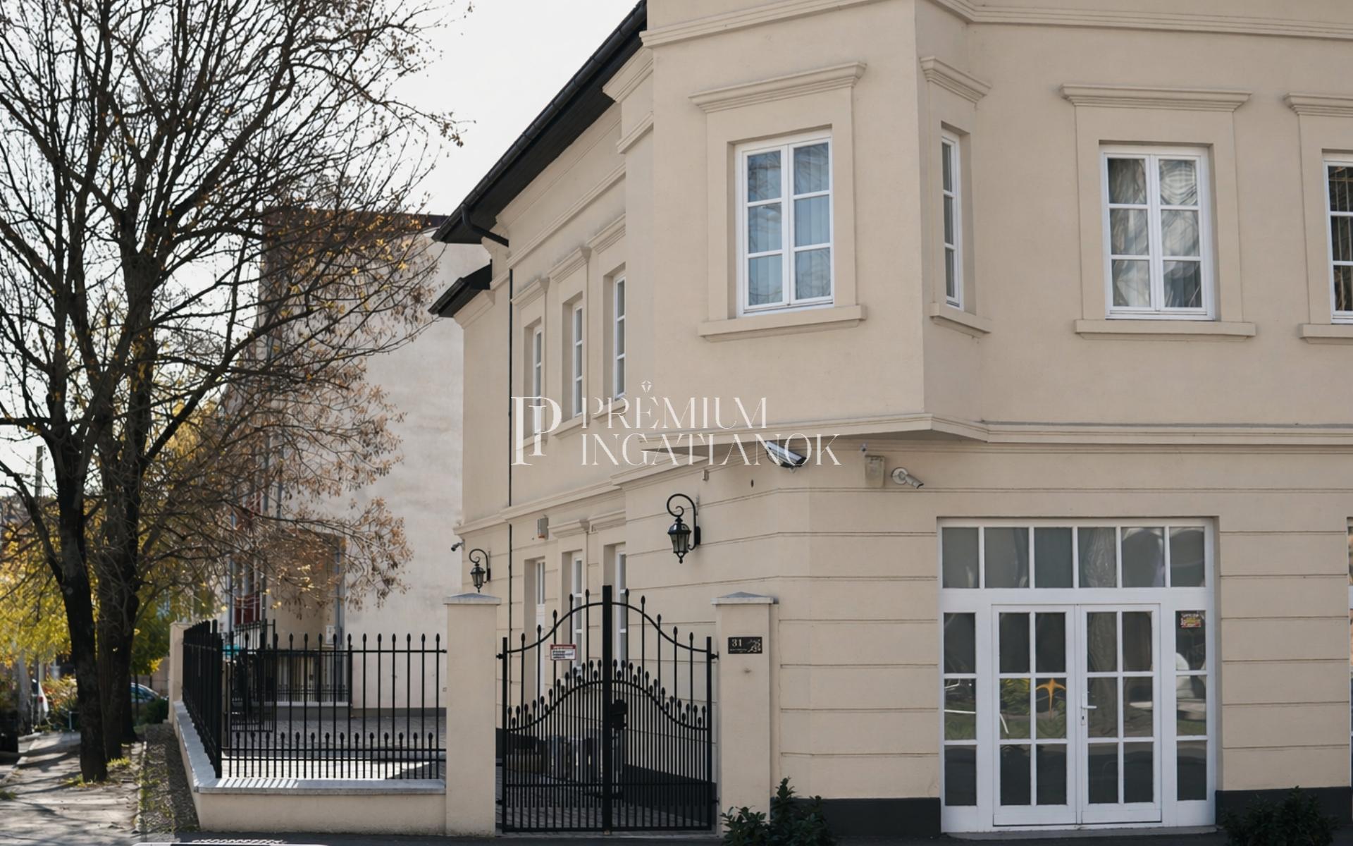 4400 Nyíregyháza - "A+" kategóriás üzletház