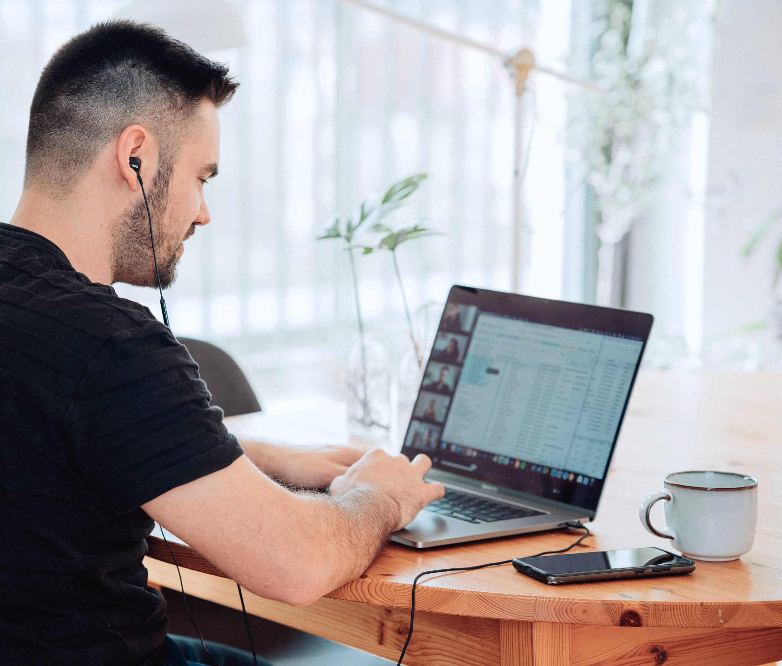 Meeting Man - Webinar X Webflow Template