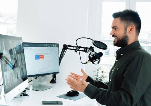 Unsplash Image 03 - Webinar X Webflow Template