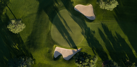 Vue aérienne d’un parcours de golf