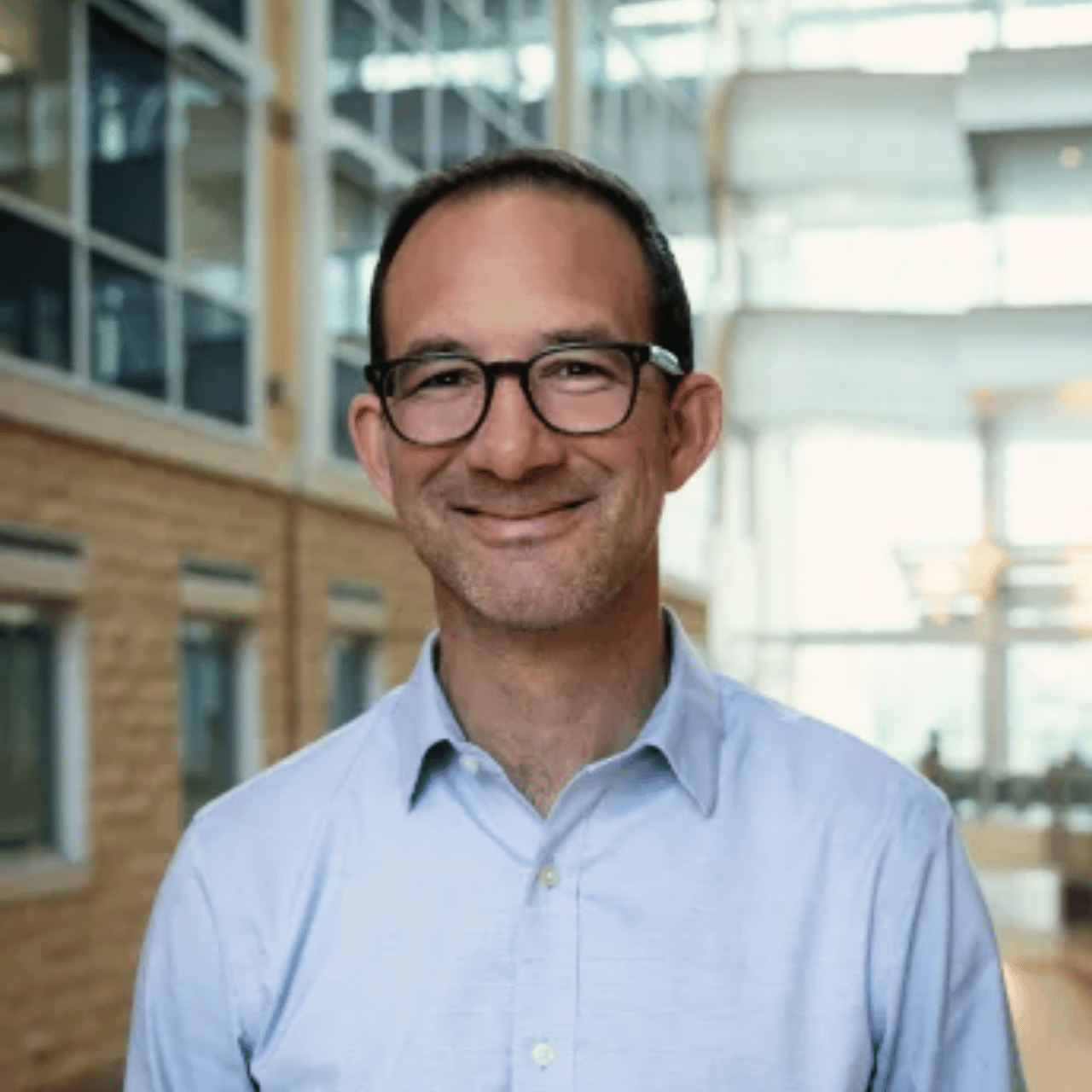 Bradley Kerr, Reviews Handling Editor at the Journal of Neurochemistry, University of Alberta