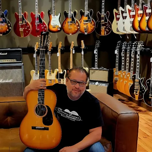 I help guitar-driven professionals rediscover focus, confidence, and creativity—on and off the fretboard.