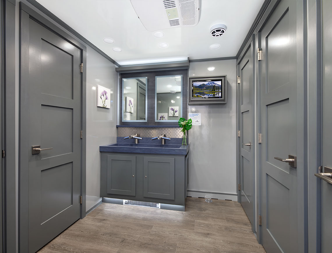 Upscale Amenities - luxury restroom trailers