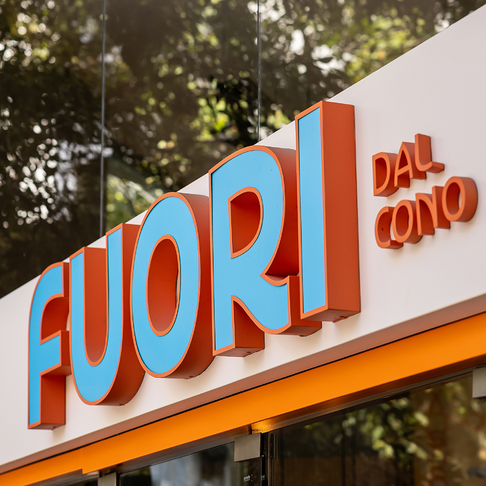 Fuori Dal Cono: diseño de identidad y desarrollo de aplicaciones — imagen 7