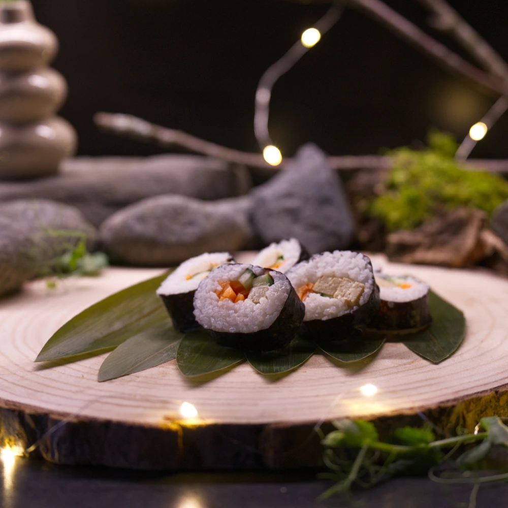 Kitsune eats sushi metsäreitti