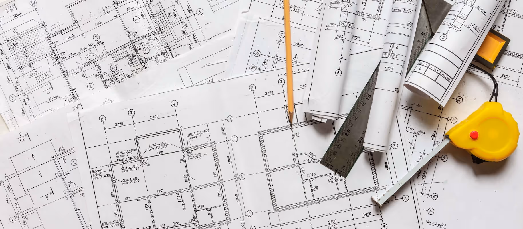 Wohnflächenberechnungen und weitere Baupläne