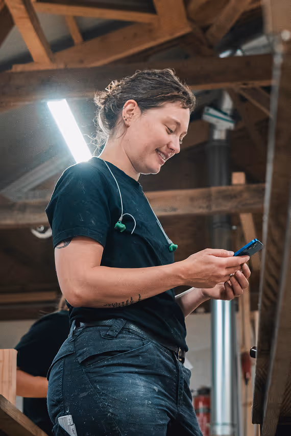 Digitalisiere dein Produktionsgewerbe mit clockin