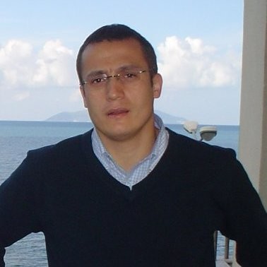 [headshot] image of customer (for a hr tech)