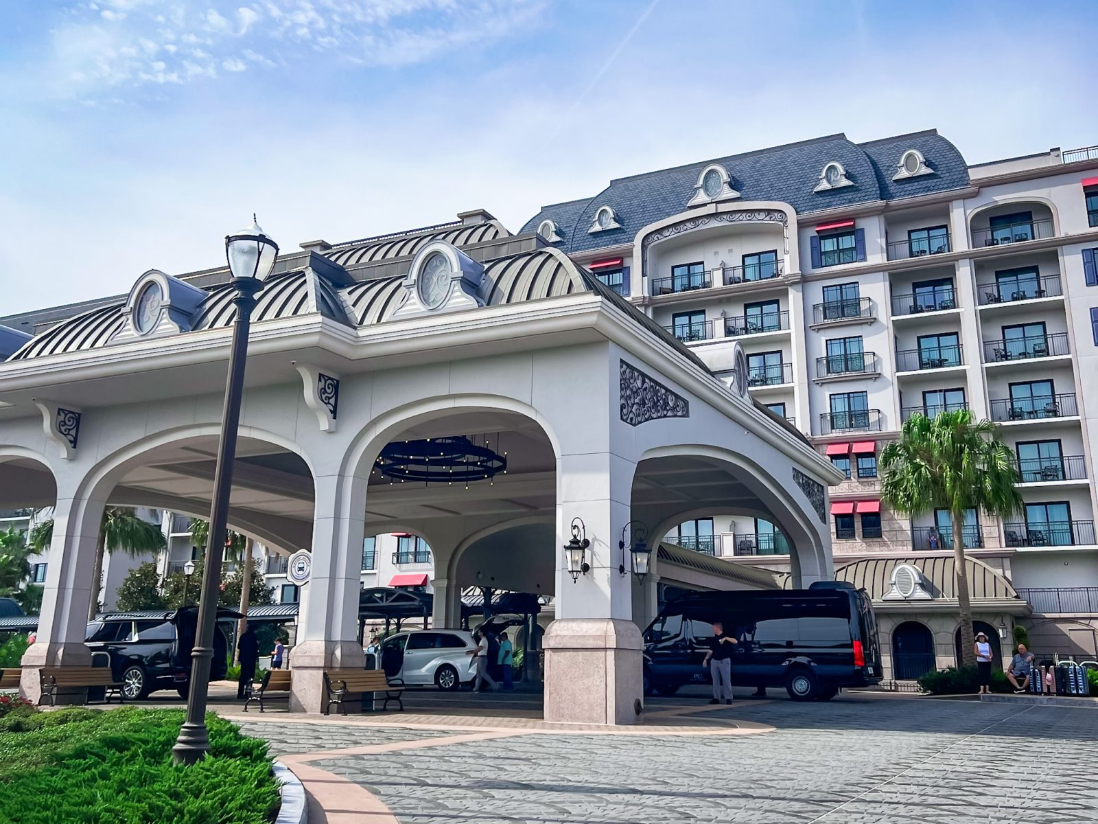 Transportation to Disney Hotels