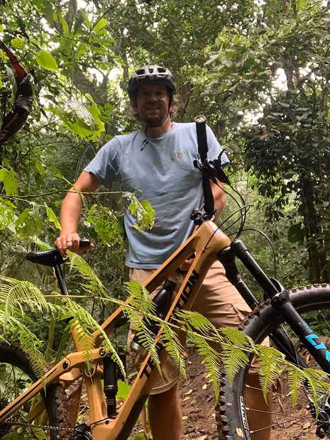 Portrait of Chris Lee, Gaming industry veteran and Co-Founder