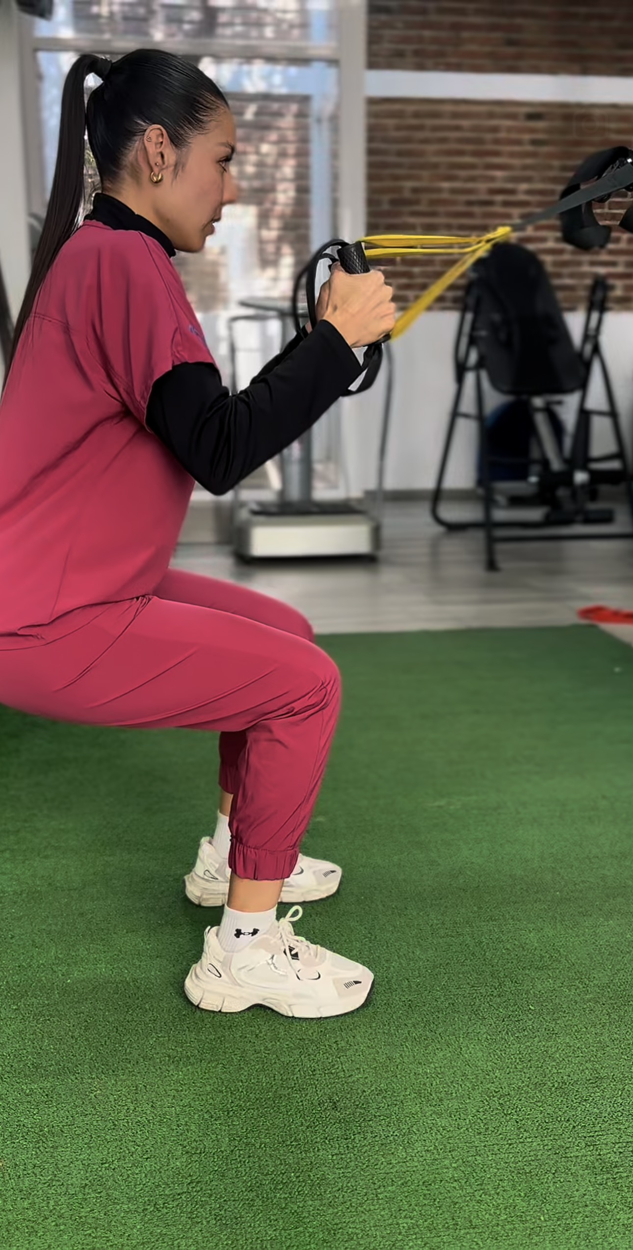 Cellular performance training with resistance bands
