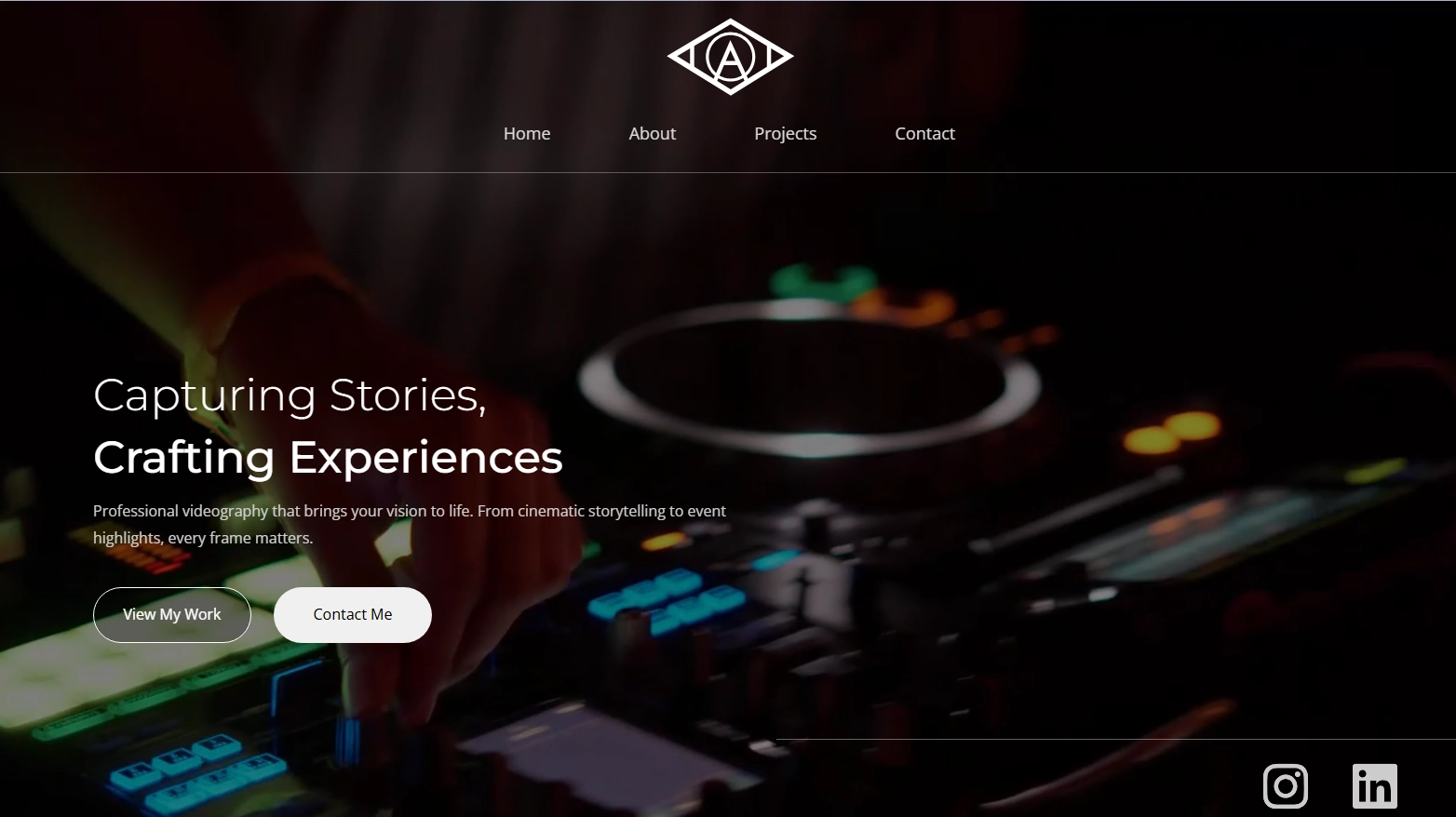 AAAVISIONS homepage featuring cinematic videography services for events, brands, and personal projects