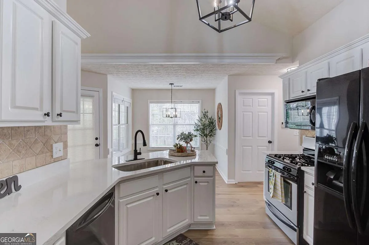 Kitchen After 3