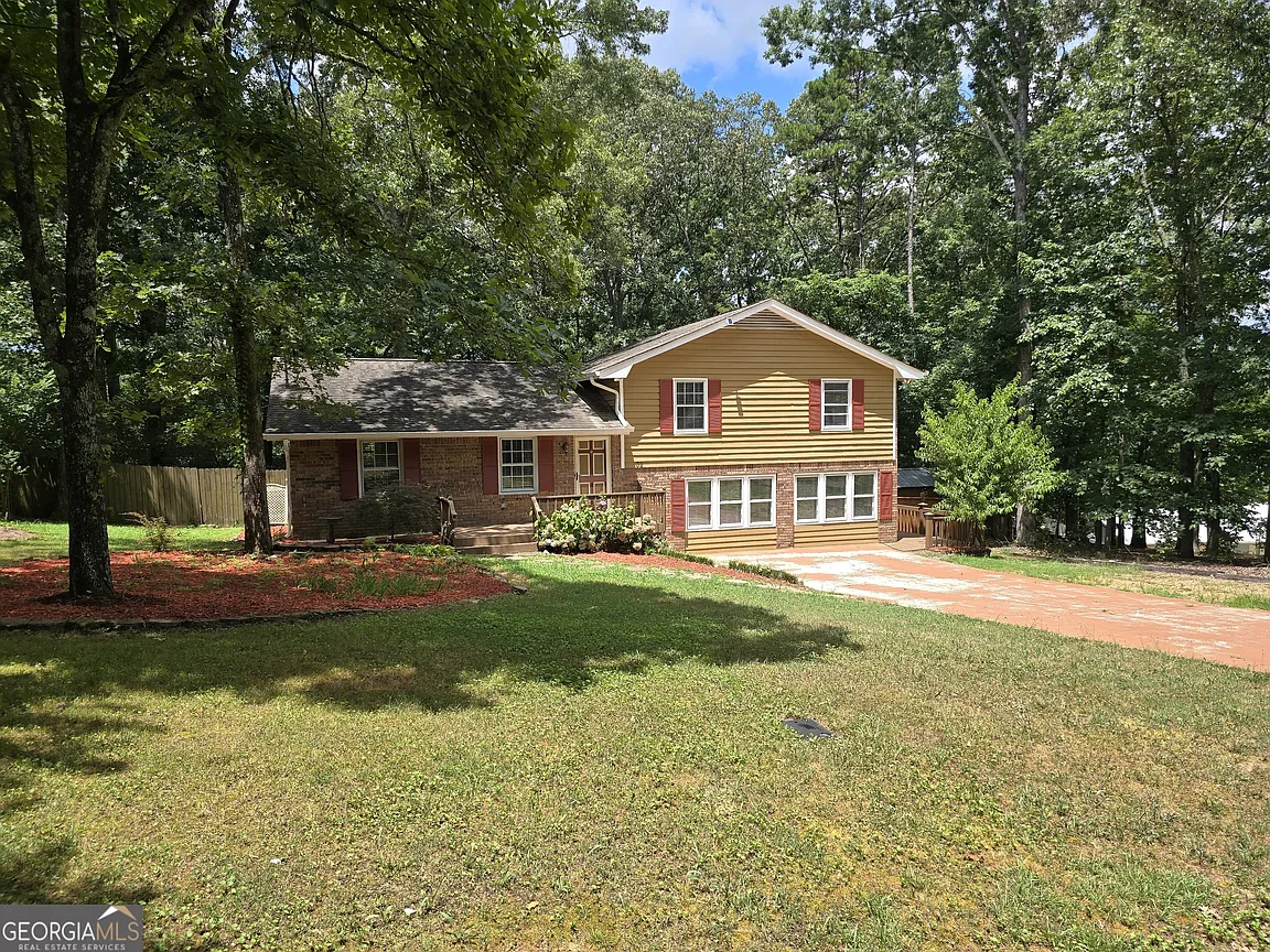 32 Timber Trl SW, Cartersville GA