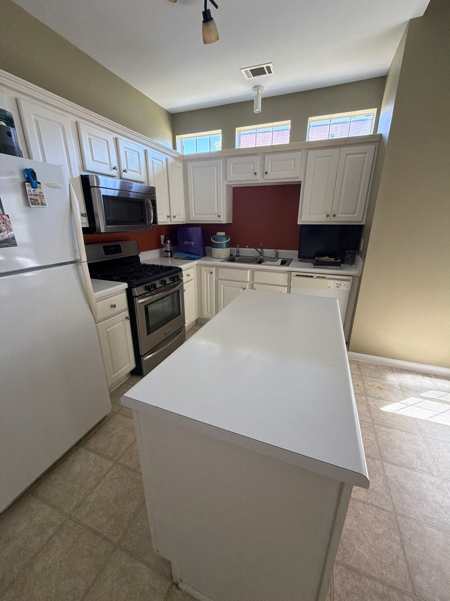 Kitchen Before 2