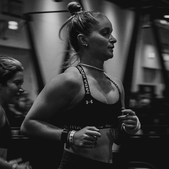 image of hyrox fitness racing