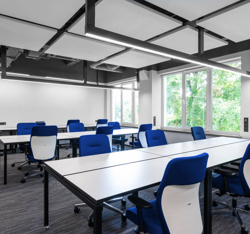 London, UK - Techkit X Webflow Template