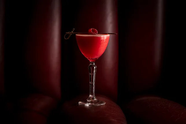 mber-london-cocktails-raspberry-03 1