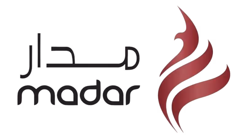 شعار مدار مع نص 'مدار' باللغة العربية و'madar' بالإنجليزية بجانب شكل موجة حمراء.
