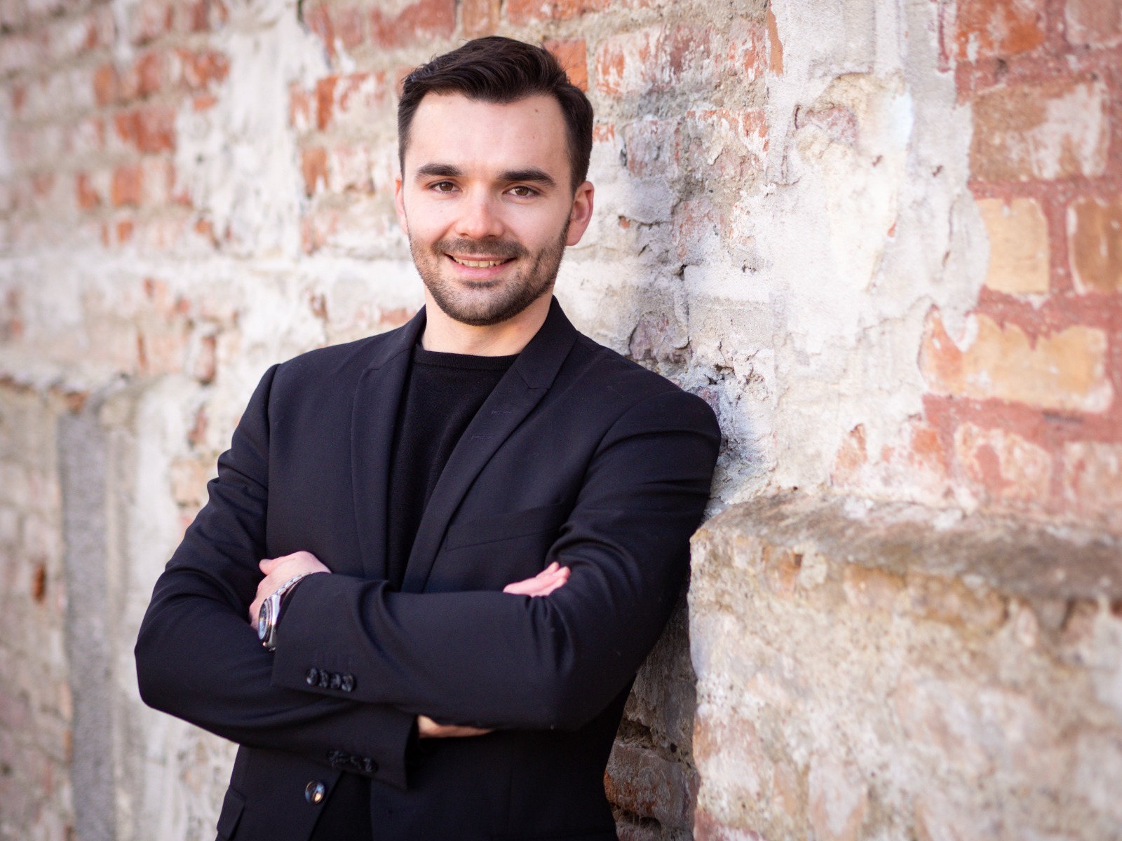 image of passengers checking map (for a public transportation company)