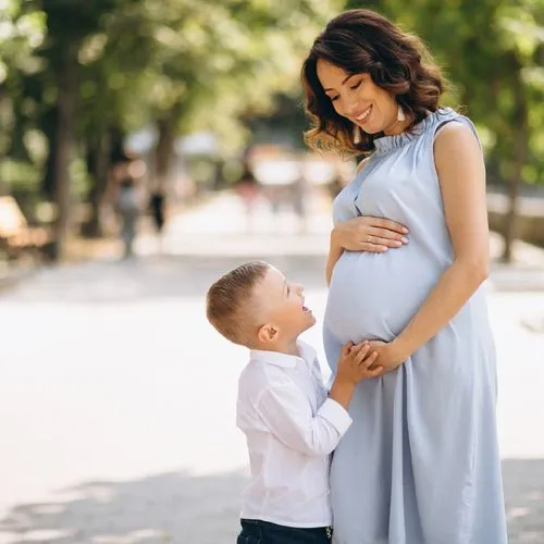 son and pregnant mother 
