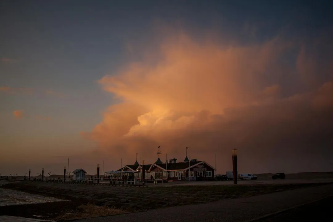 Hydroxyzine for Insomnia: Pros and Cons