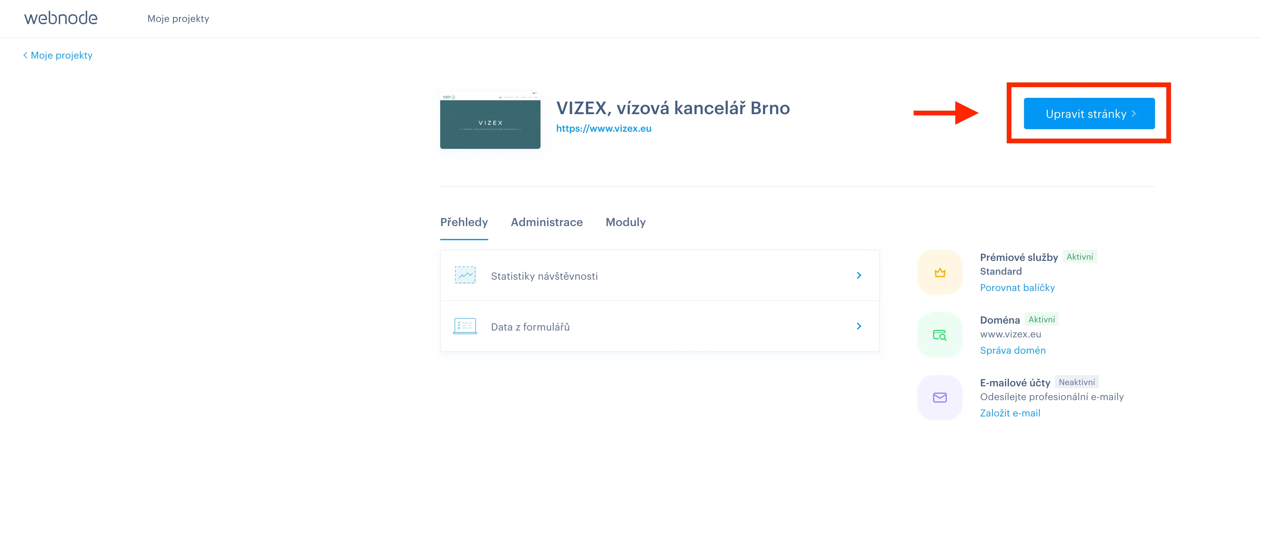 Uživatelské rozhraní Webnode pro projekt VIZEX, vízová kancelář Brno s fotografií webu, odkazem a modrým tlačítkem Upravit stránky.