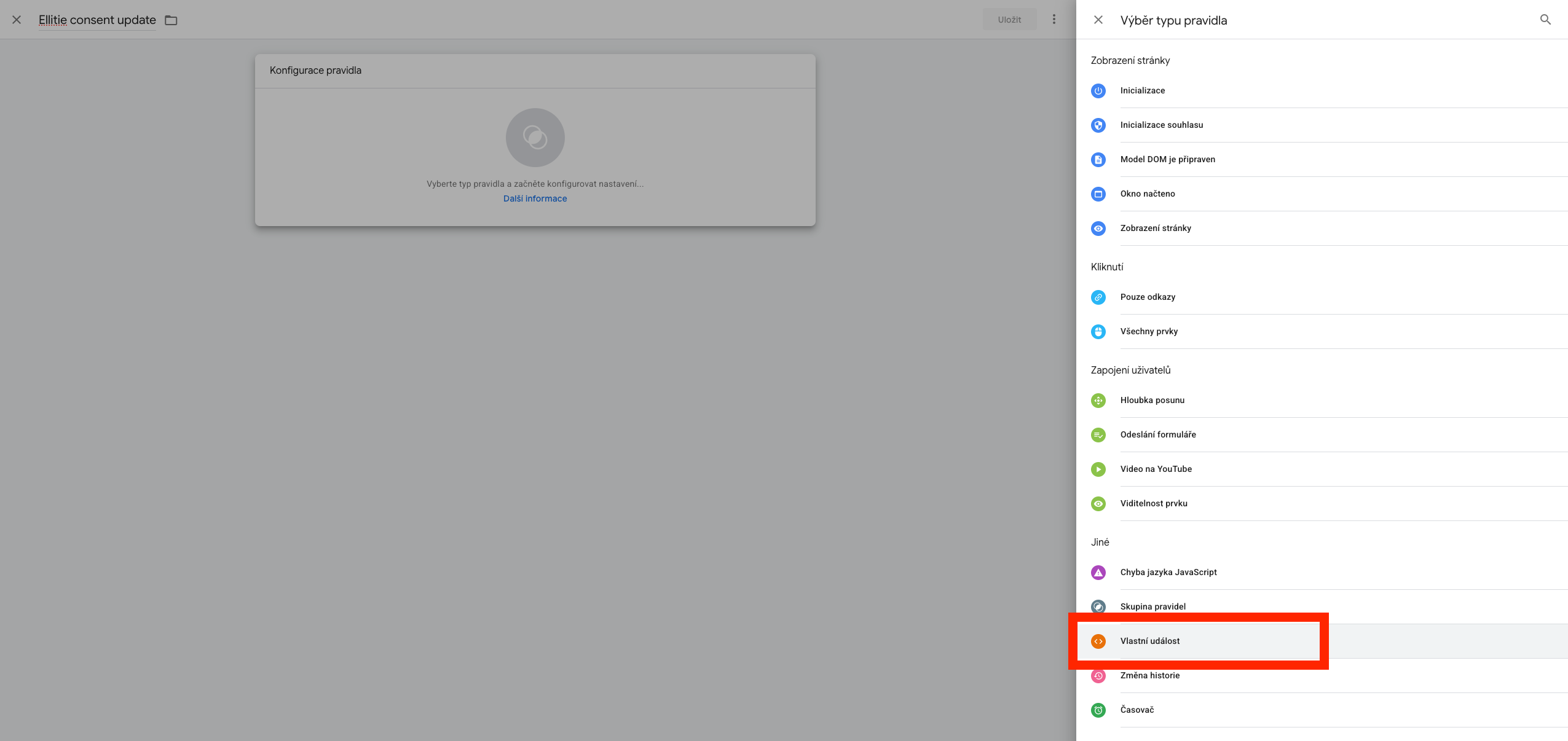 Ukázka obrazovky konfigurace pravidla v Google Tag Manageru, kde je v pravé části zvýrazněná možnost výběru typu pravidla „Vlastní událost“.