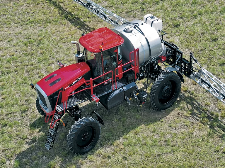 Самоходна пръскачка Apache AS 1250