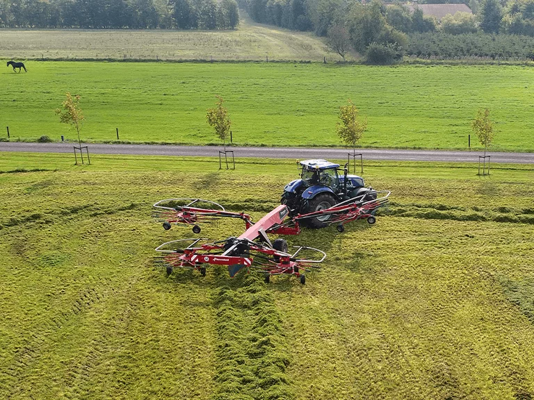Kverneland ProLine rakes