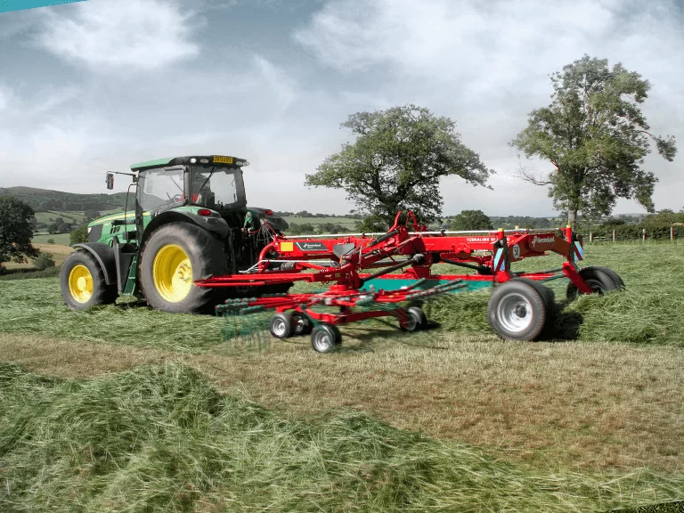 Kverneland ProLine rakes