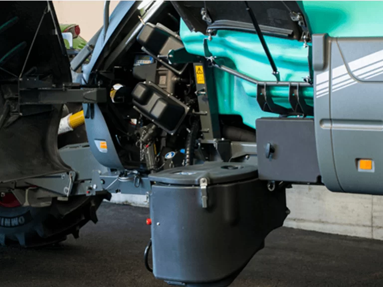 Berthoud Vantage trailed sprayer