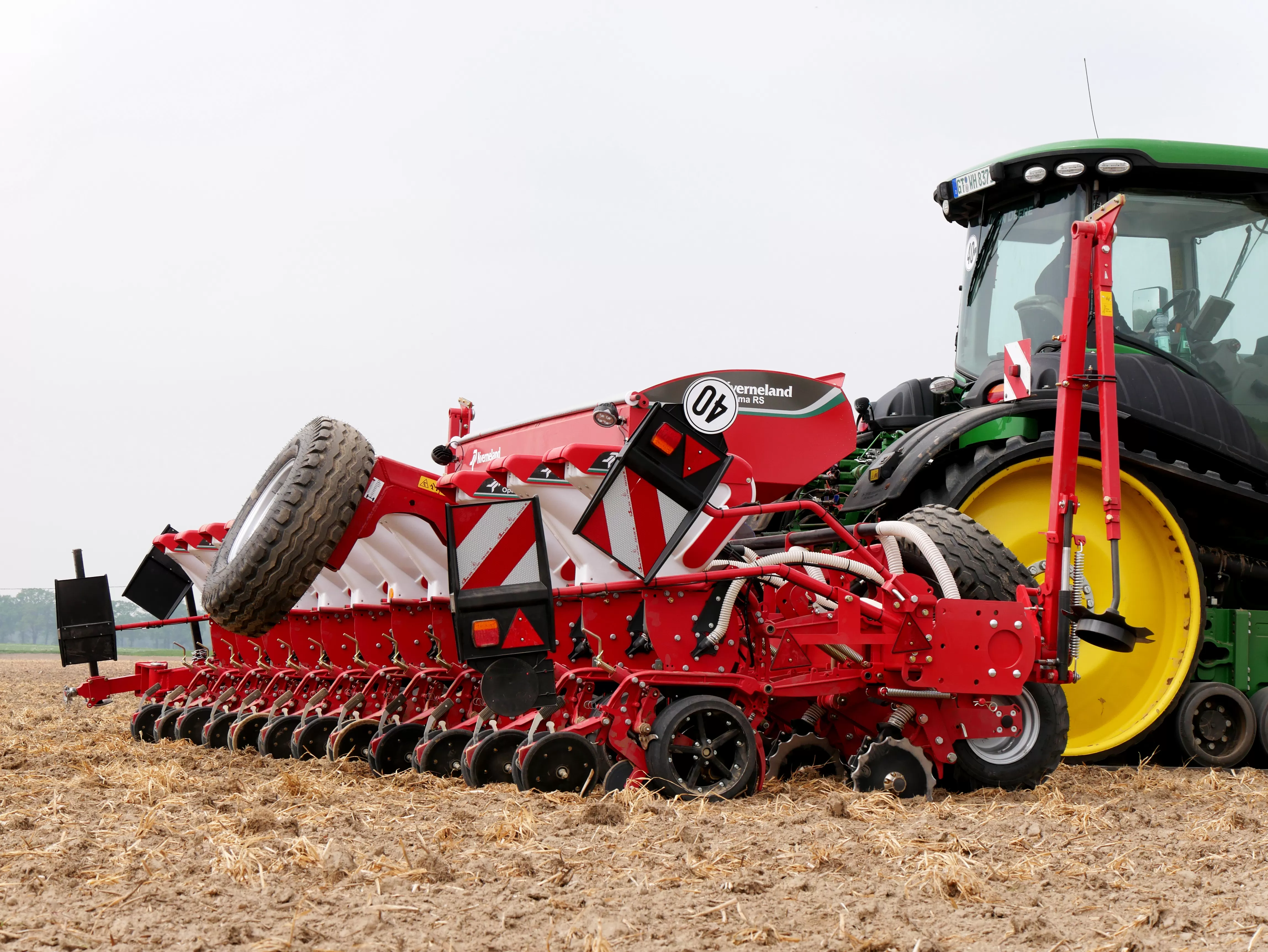 Kverneland Optima RS seeder