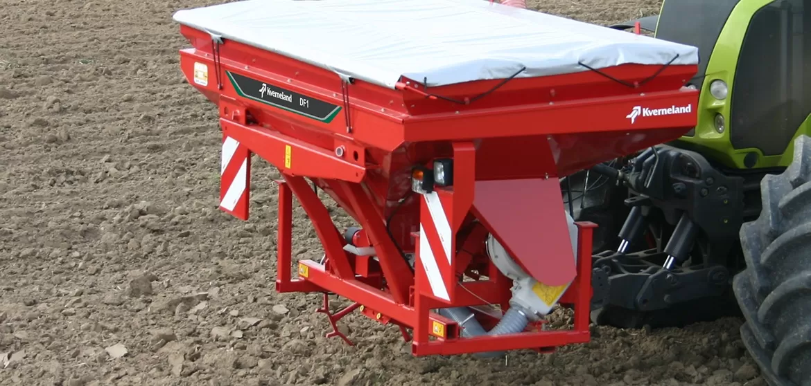 Kverneland DF-1a seeder full image