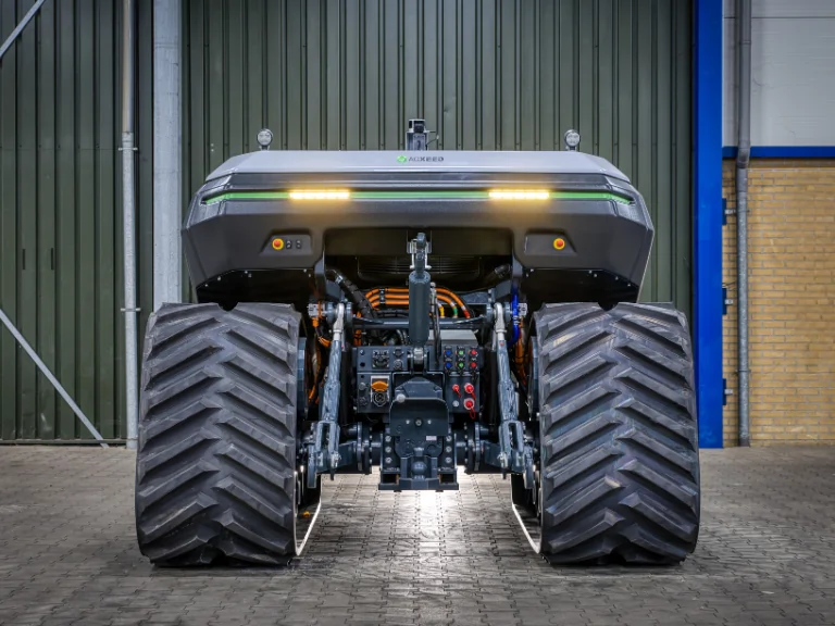 AGXEED AgBot T2 Series 7 autonomous machine