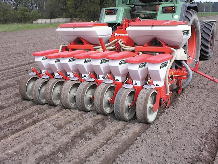 Автономен земеделски робот AGXEED AgBot T2 Series 7