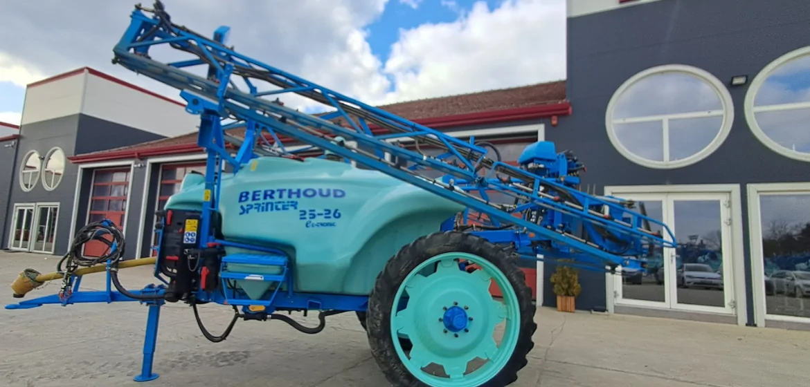 Прикачна пръскачка Berthoud Sprinter
