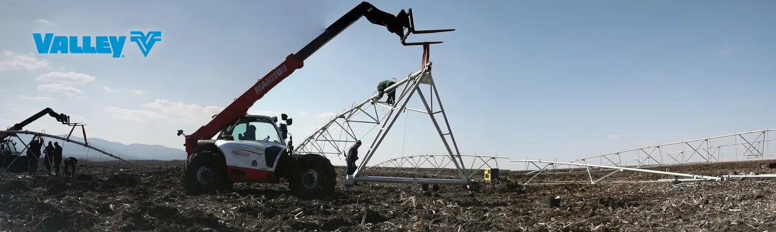 Изграждане и монтаж на мащабен проект за пивотно напояване в българско земеделие
